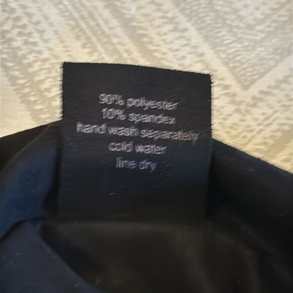 Flowers by Zoe Girls Black Motorcycle Zipper Jacket - Size 6x - Picture 7 of 7